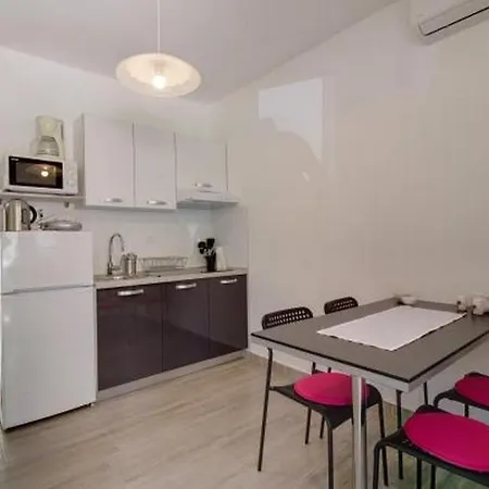 With Parking Space Losinj - 25007 Apartment Mali Losinj