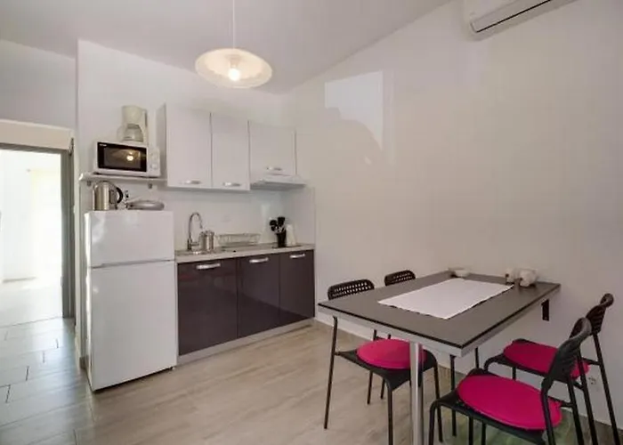 With Parking Space Losinj - 25007 Appartement Mali Lošinj